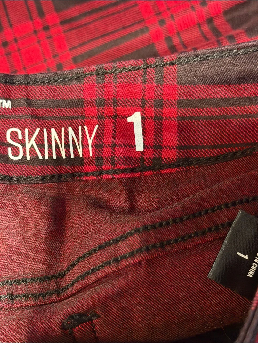 HT Denim red black
